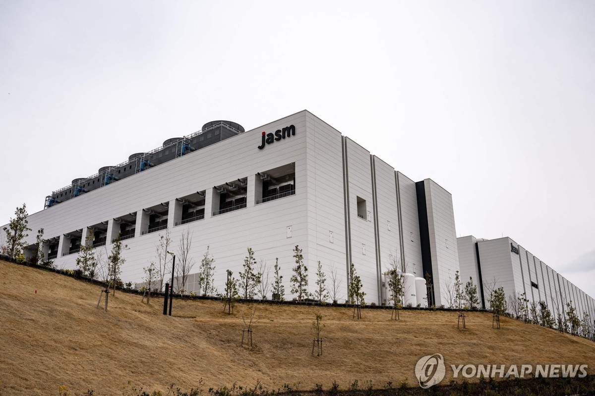 반도체에 진심인 일본…TSMC 구마모토 공장, 부활 신호탄될까