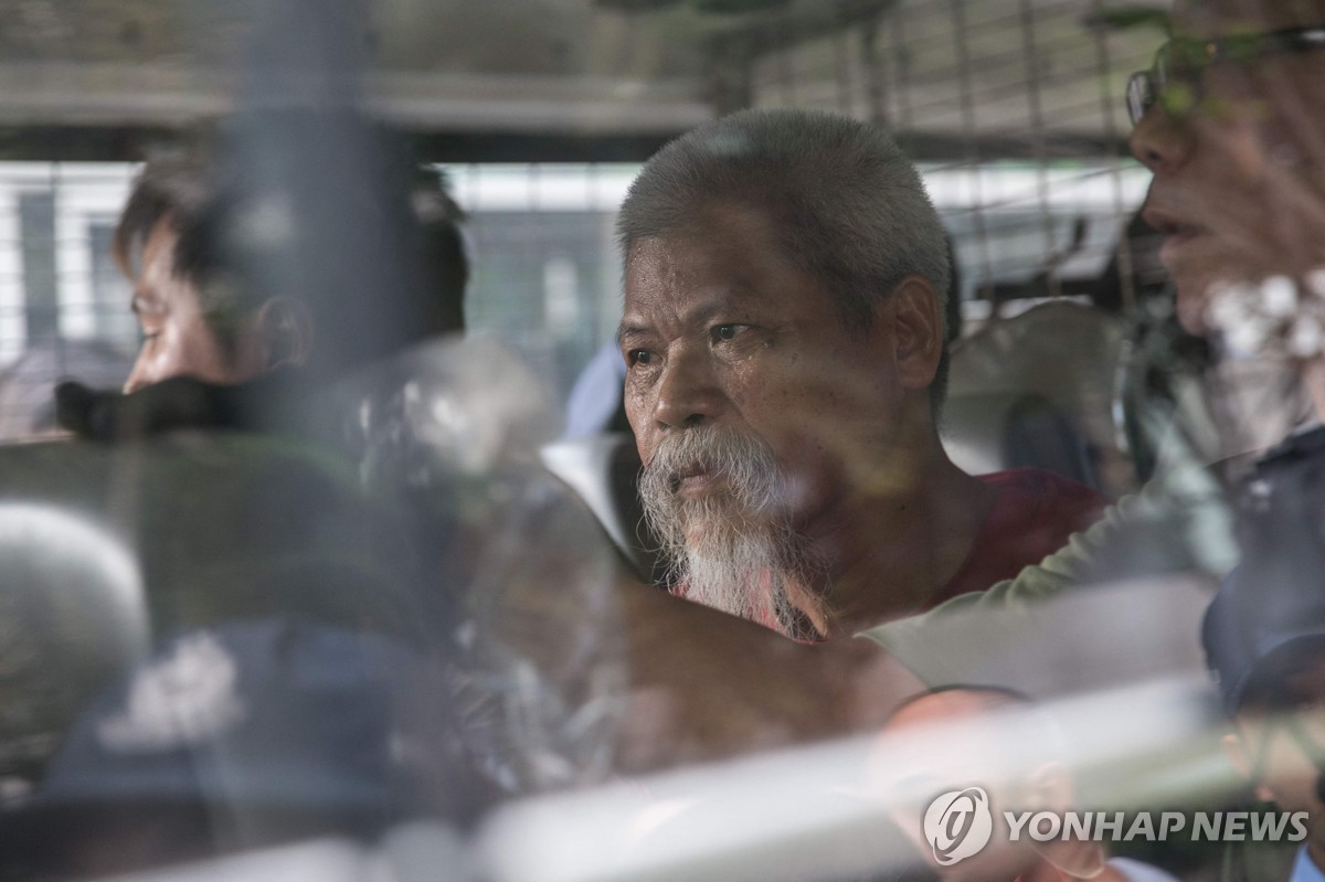 "中공산당 전복 메시지"…홍콩, 78세 민주활동가에 징역 9개월