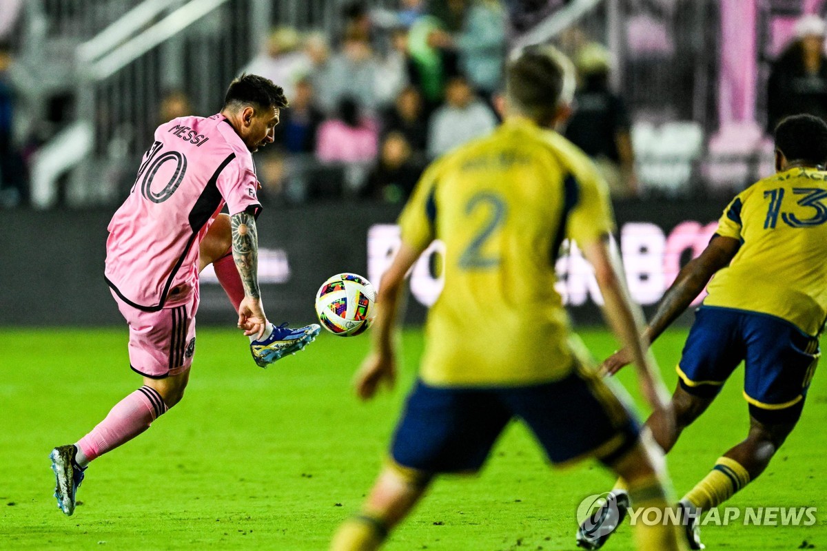 '메시 1도움' 마이애미, MLS 개막전서 솔트레이크 2-0 제압