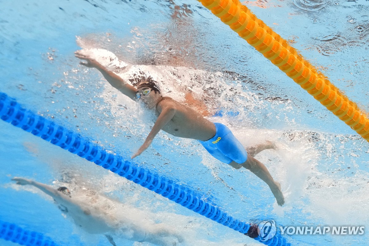 김우민, 세계수영 메달 보인다…자유형 400ｍ 3위로 결승행(종합)