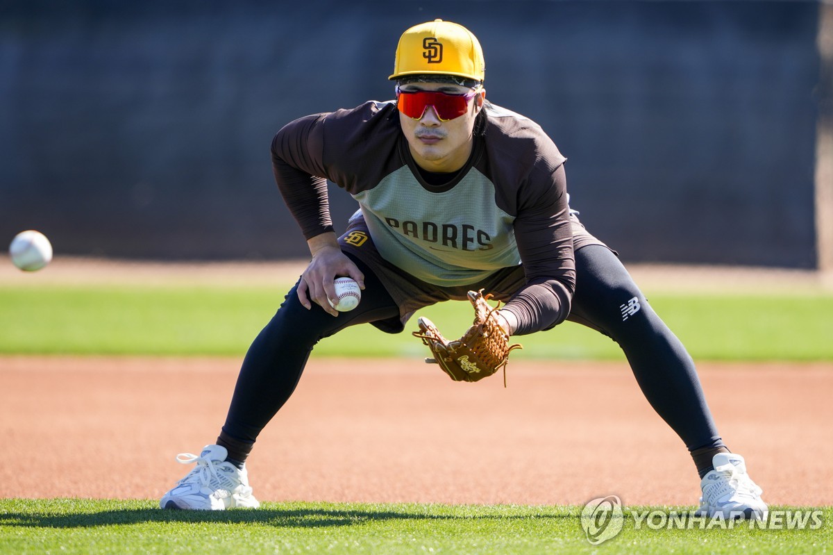 MLB 샌디에이고 단장 "김하성 큰 부분 차지하는데 계약연장은…"