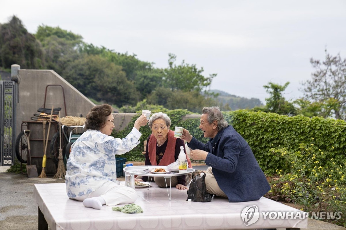 한국영화 대작 없는 설 연휴…작아도 개성 강한 3편 출격