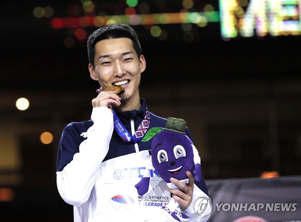 우상혁, 역대 3번째 세계실내선수권 높이뛰기 연속 우승 도전