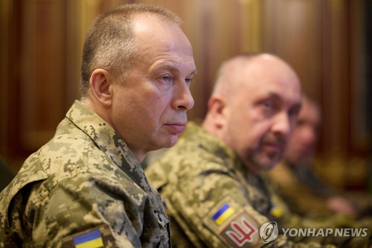병사도 포탄도 부족…우크라 새 총사령관 앞에 놓인 난제들