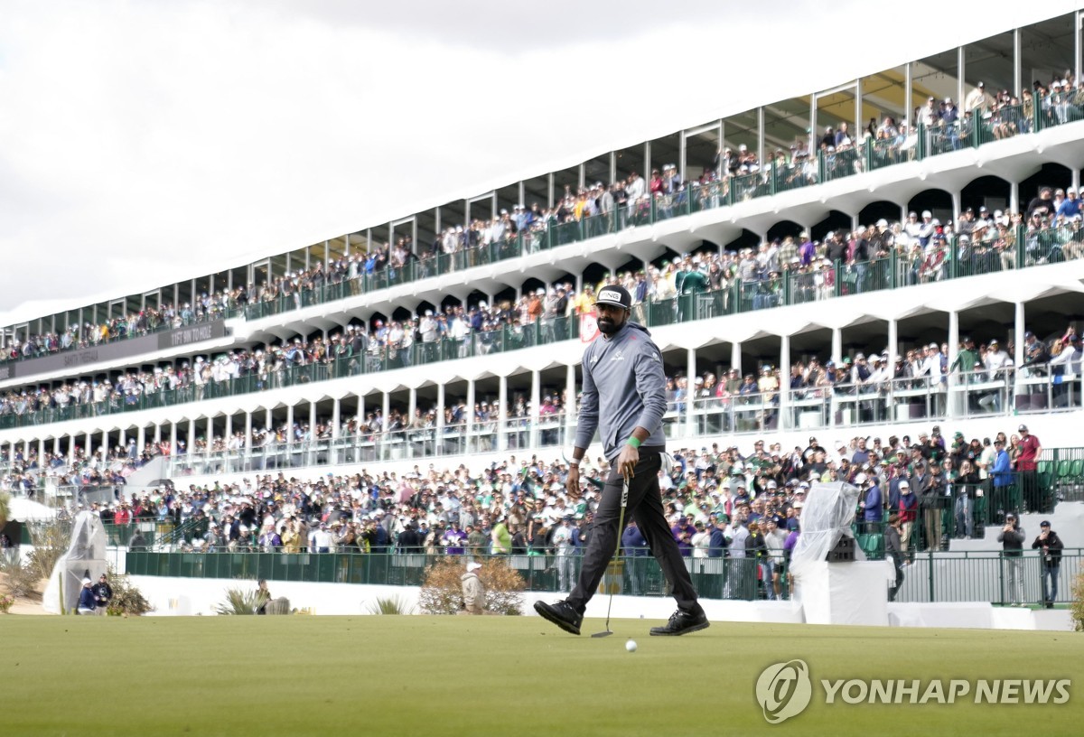 '골프 해방구'서 선수·관객 충돌 잇따라…분위기 과열 지적