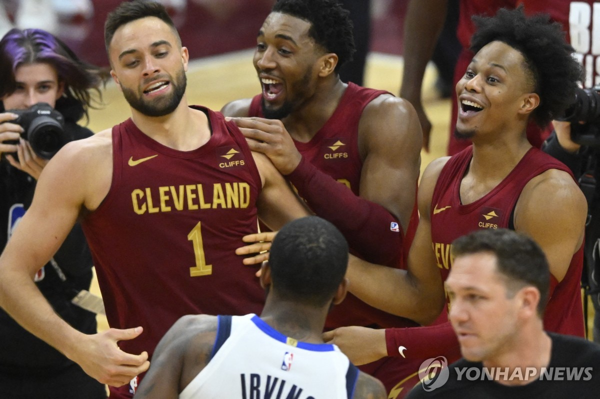 NBA 클리블랜드 스트러스, 18ｍ 장거리 역전 3점 결승 버저비터