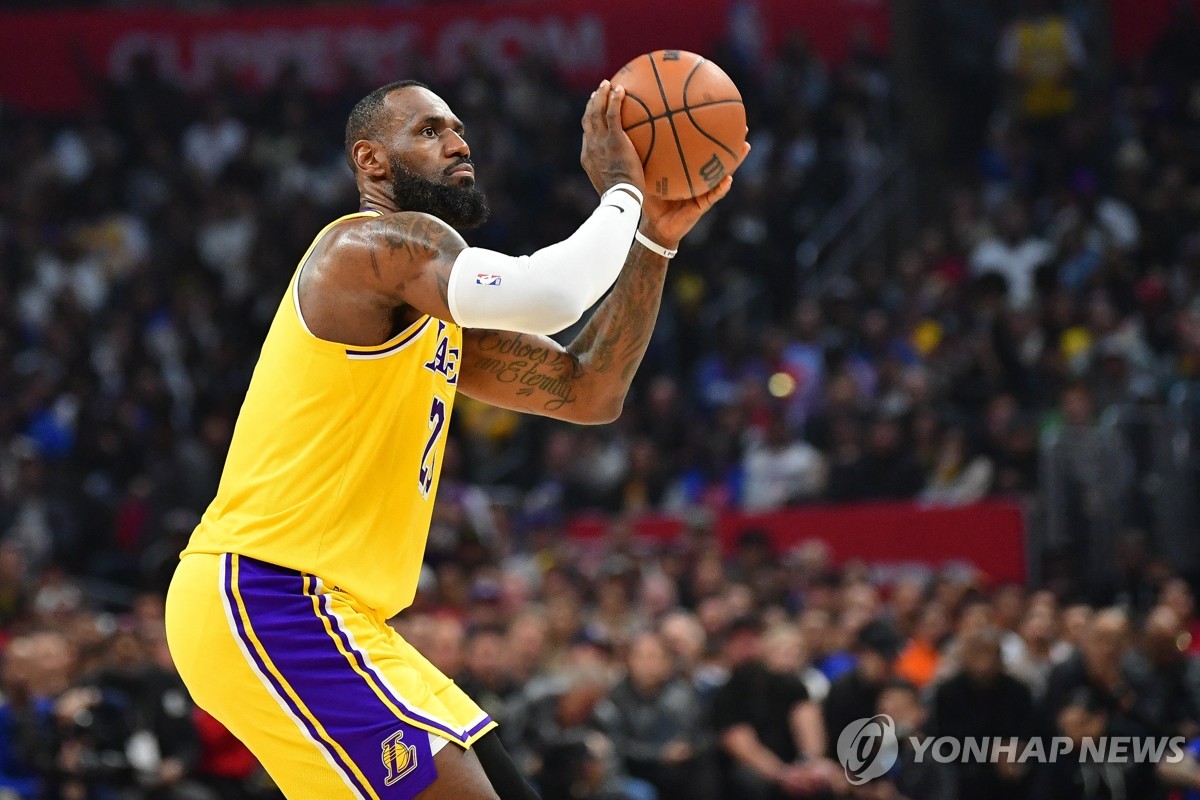 NBA 킹 제임스, 전인미답 4만 득점까지 '－40점'