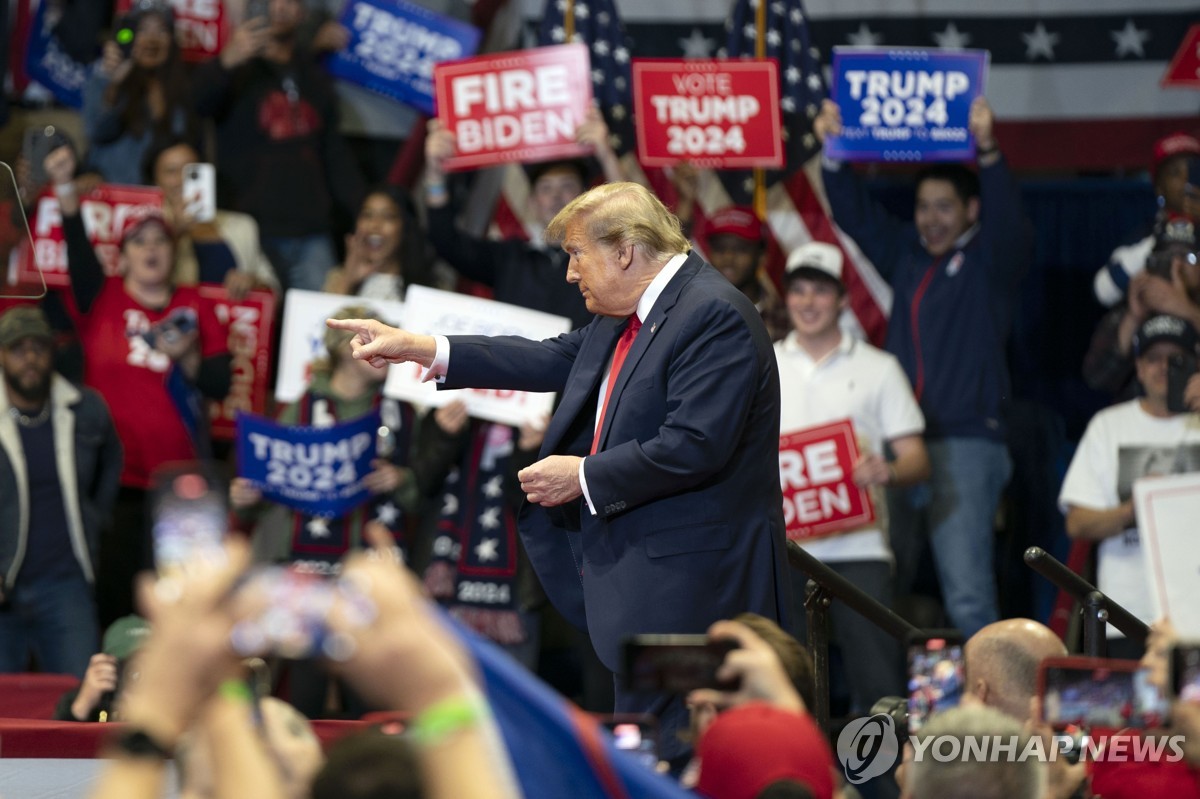 美대선 냉동배아 돌발변수…바이든 맹공에 트럼프 '역풍' 차단