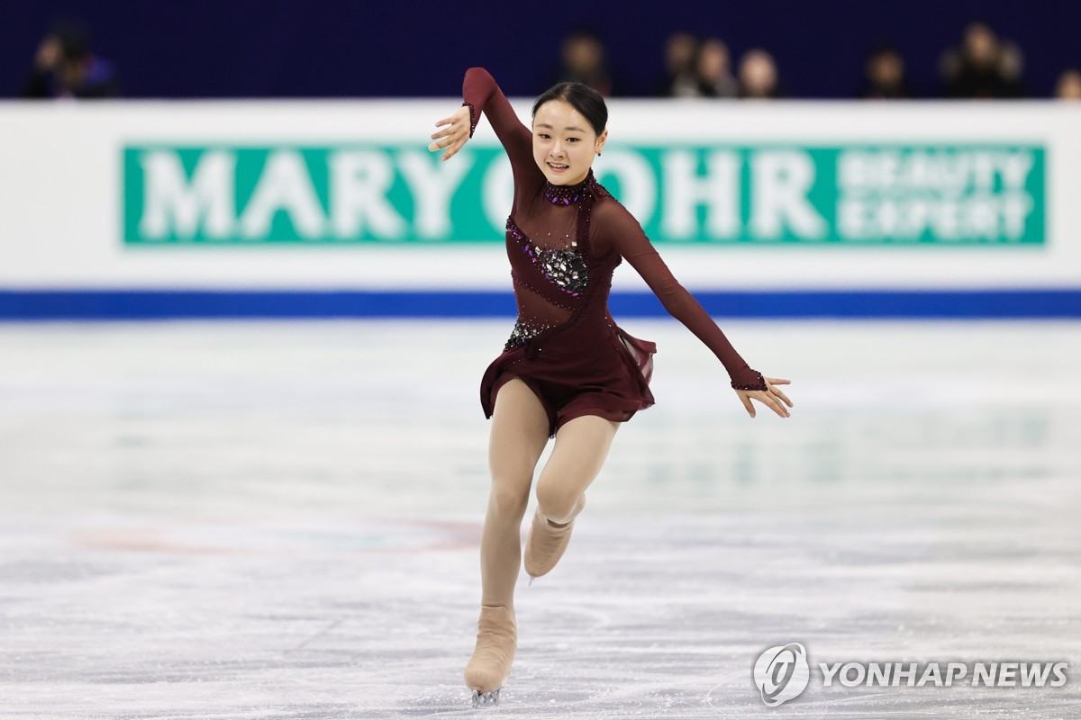 '점프 실수' 피겨 이해인, 4대륙선수권 쇼트 11위…2연패 먹구름(종합)