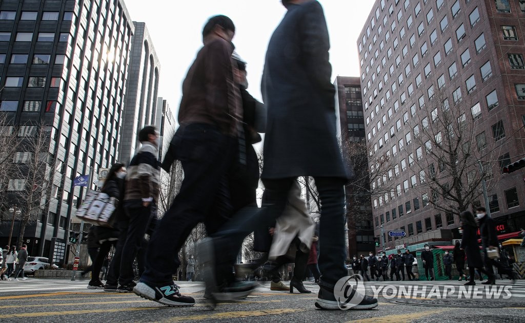 세수 펑크 속 직장인 근로소득세는 늘어…10년새 최대 비중