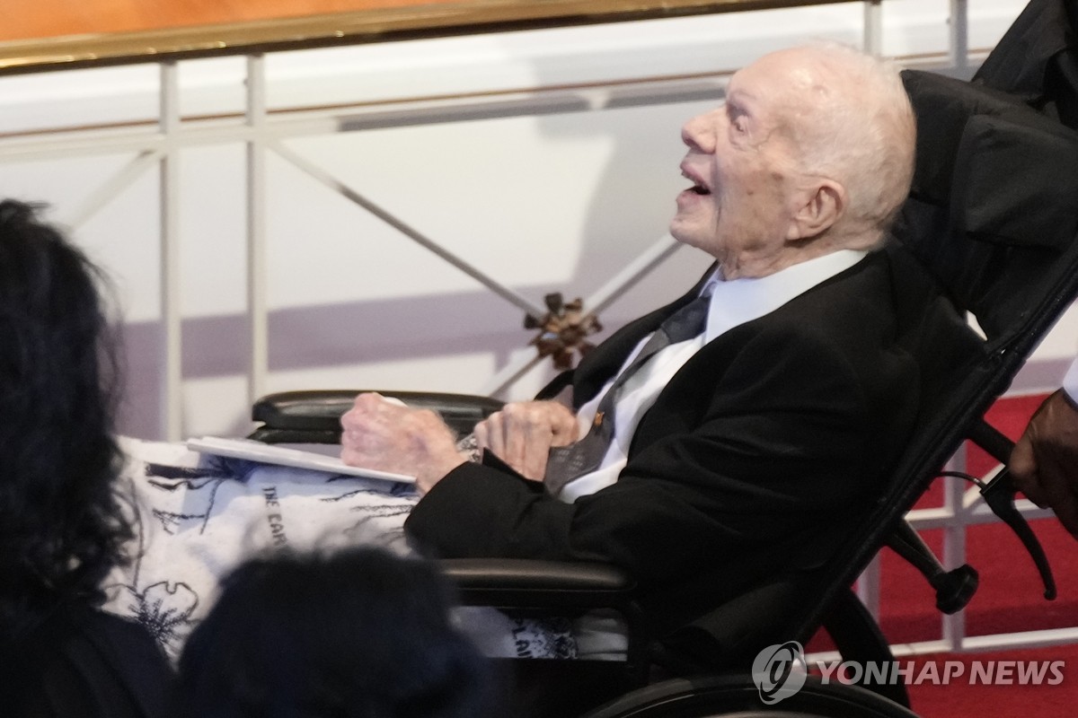 99살 카터, 호스피스 돌봄 1년 맞아…"순수한 투지"