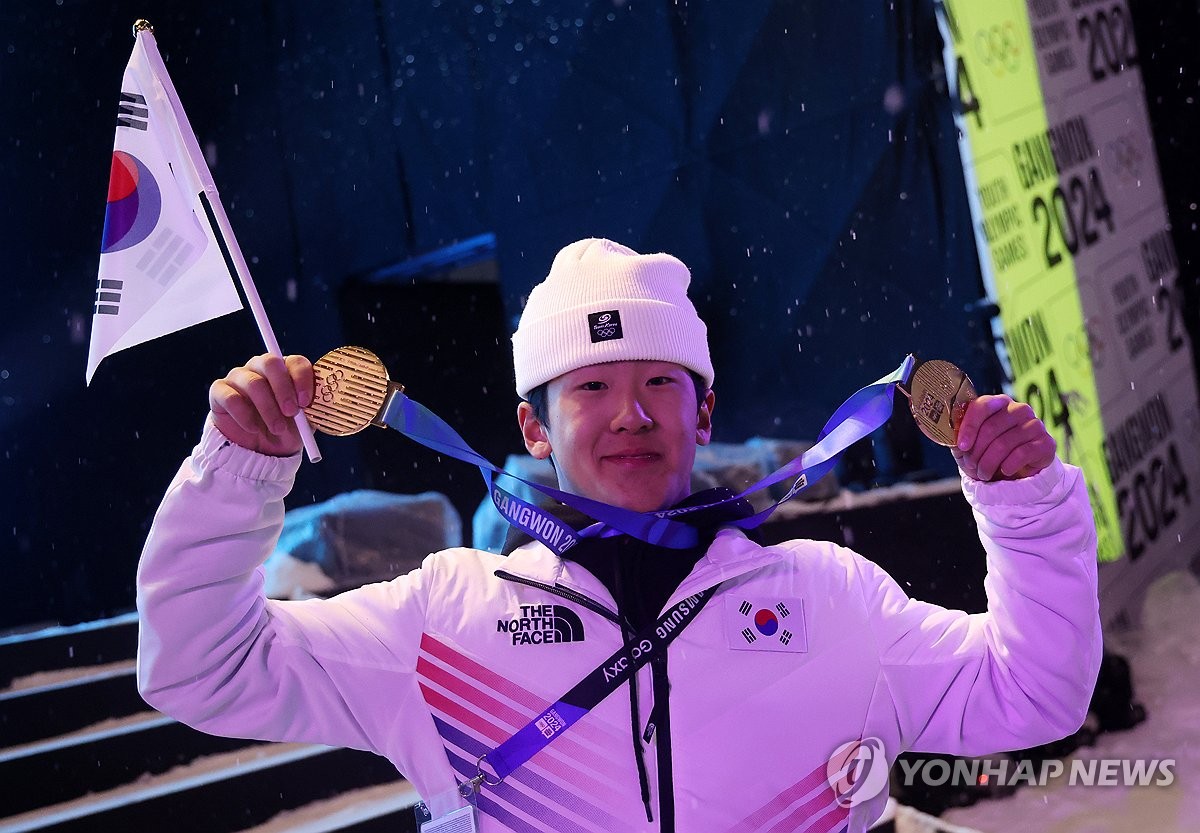 청소년올림픽 스노보드 2관왕 이채운, 스키협회서 포상금 받는다