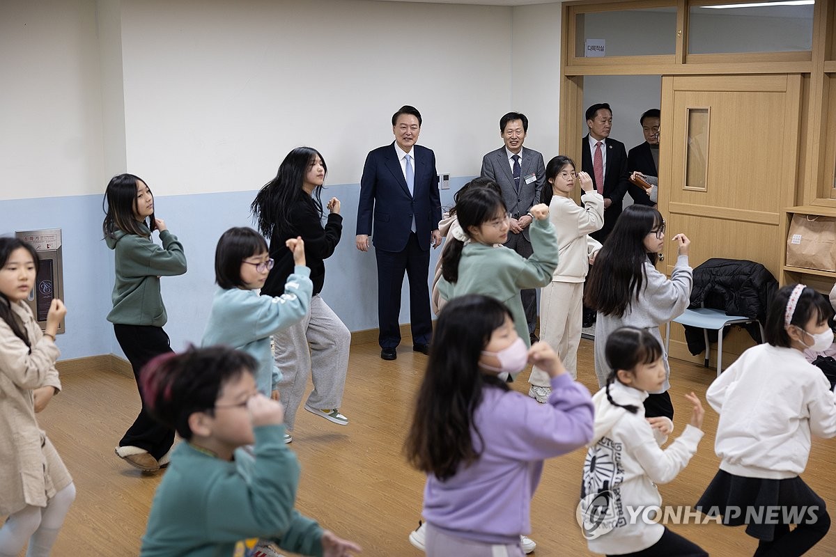 1학기 전국 2천700여개교서 늘봄학교…부산·전남 100% 운영