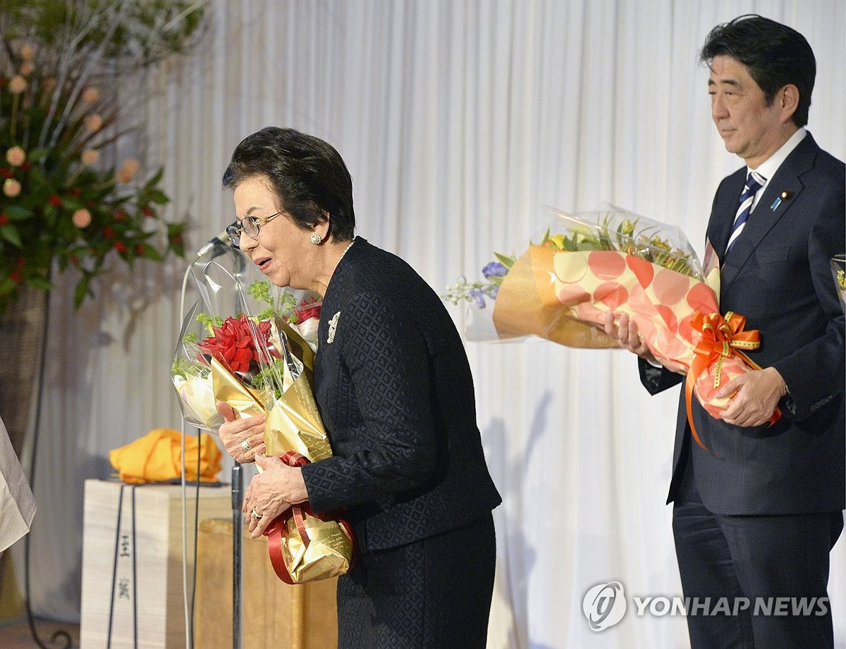 '日정계 대모' 아베 前총리 모친 별세…향년 95세(종합)