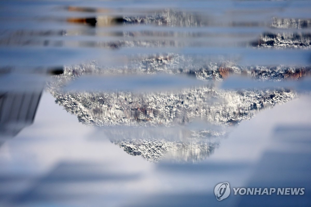 토요일 맑고 평년보다 포근…일요일부터 전국에 비