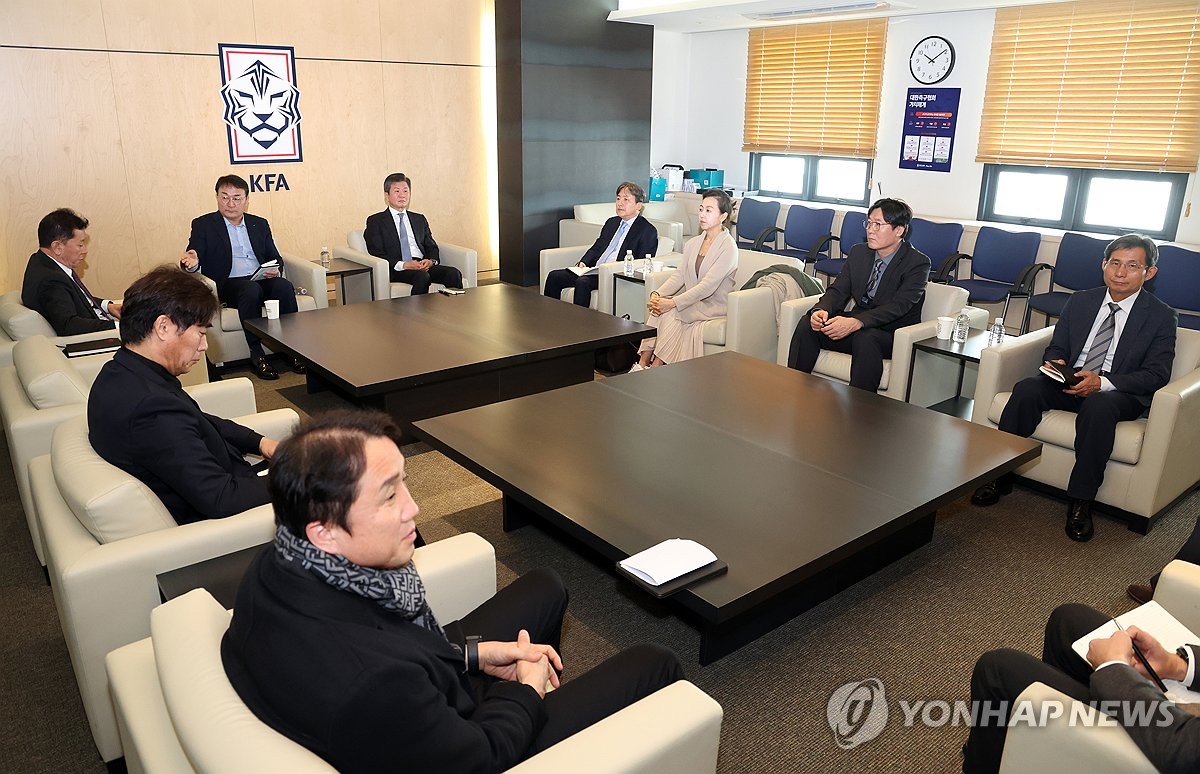 '클린스만 경질 최종 수순' 축구협회 임원회의 개최…곧 발표(종합)