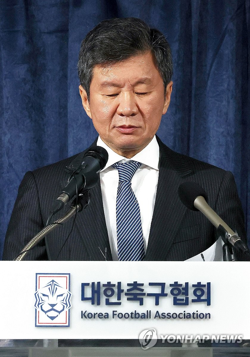 '탁구게이트' 손흥민·이강인, 3월 태극마크 달 수 있을까