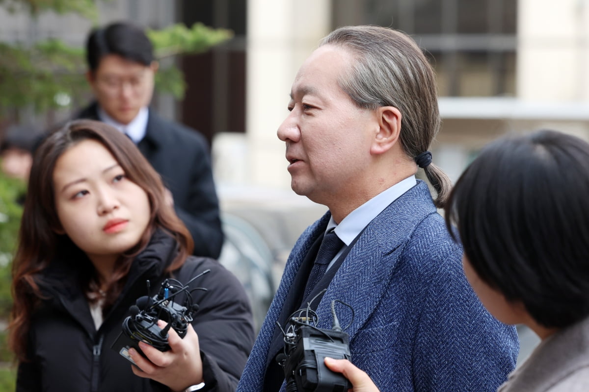 [포토] '집단사직 공모'혐의 주수호 위원장 카지노 칩 소환