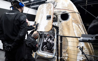 미·일·러·유럽 우주인 4명…스페이스X 캡슐 타고 지구로 귀환
