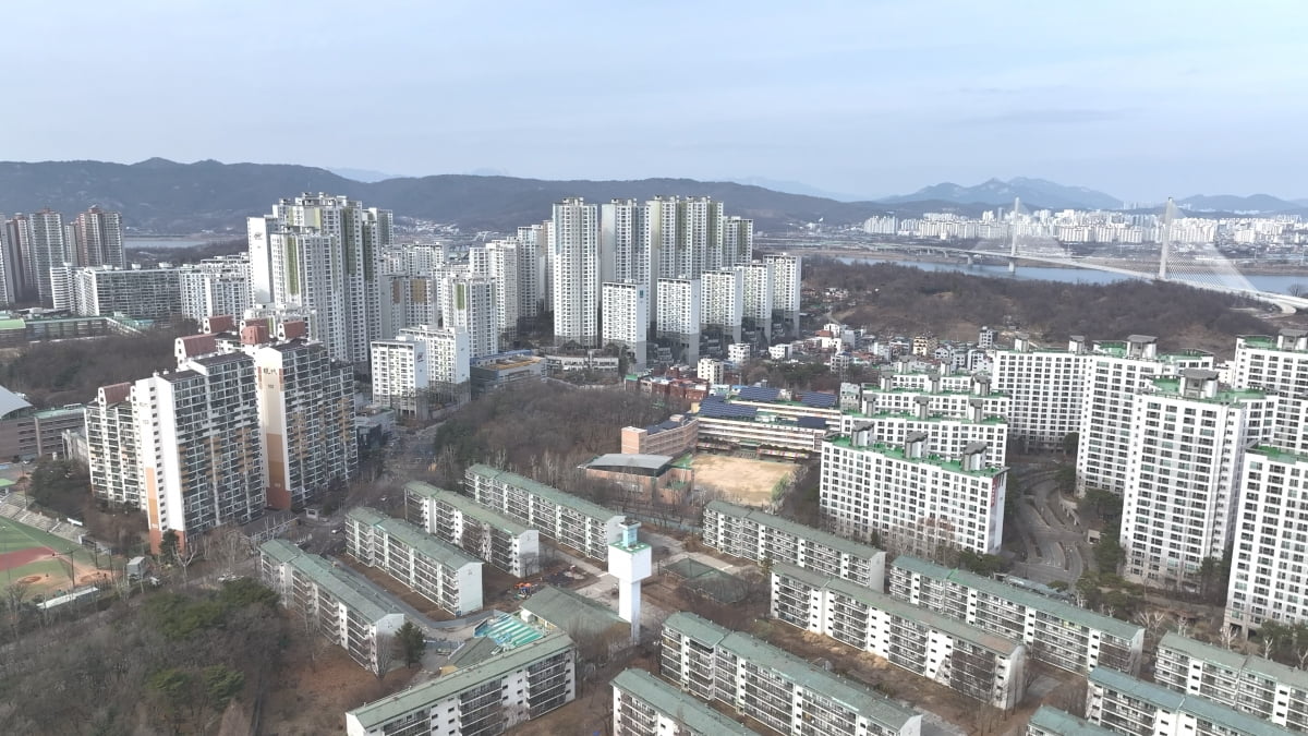 동네 전체가 천지개벽 '강동의 개포'…고덕 아파트 가보니 [김정은의 임장생활기록부]