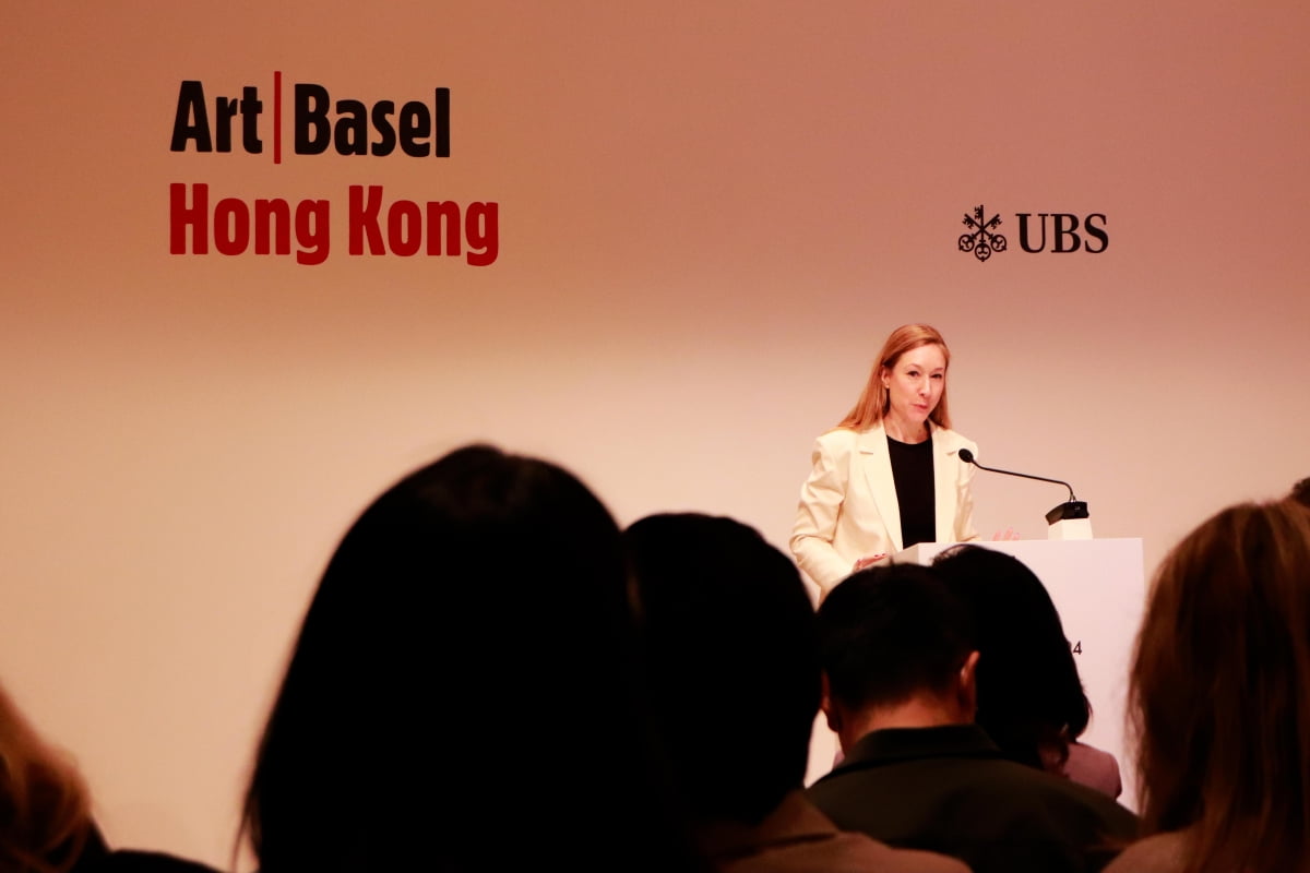 생생한 사진과 영상으로 만나는 아시아 최대 아트페어 '아트바젤 홍콩 2024' 