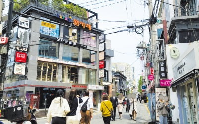 강남역 꼬마빌딩 '용적률 1100%'로 높인다