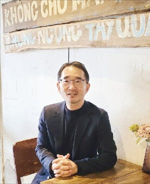 한옥 속 베트남 카페…"김우중 정신 잇는 '민간외교관' 될 것"