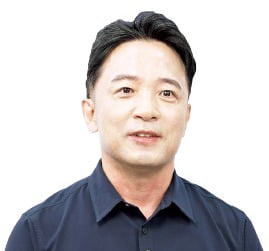 "게임업계 초긴장 상태"…김택진 '엔씨 쇄신' 칼 갈았다