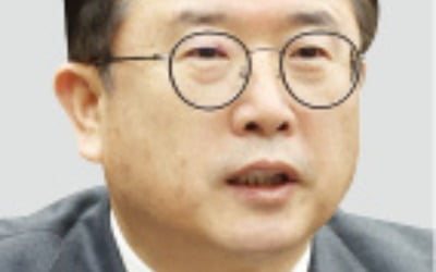 "필수·지역의료에 예산 10조…교수 확충·의료 R&D 지원"