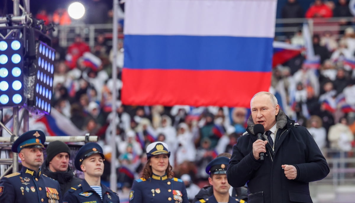 [속보] 푸틴 "현실 기반해 우크라이나와 종전 협상 준비 돼"