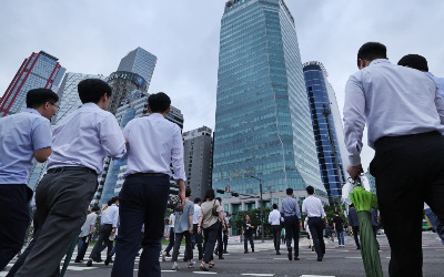 직장인 51.7%, '연봉·복지 불만족'에 최소한의 업무만 한다