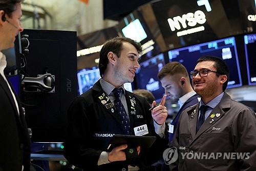 투자은행들 S&P 500 전망 상향 '경쟁'…BofA도 5,000→5,400으로