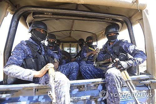 후티 공격에 화물선 선원 3명 숨져…첫 민간인 사망(종합2보)