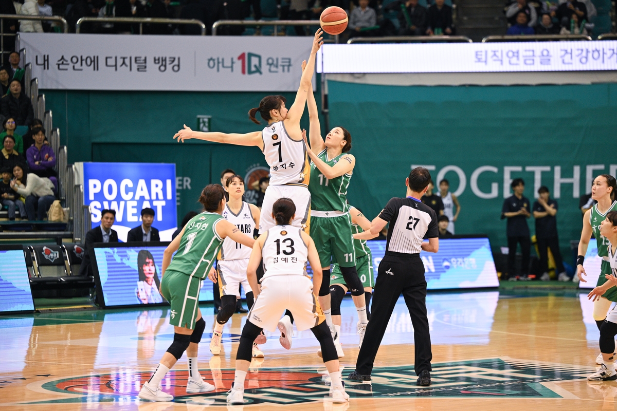 '은근한 악연' KB vs 하나원큐, 9일 여자농구 PO 1차전 격돌