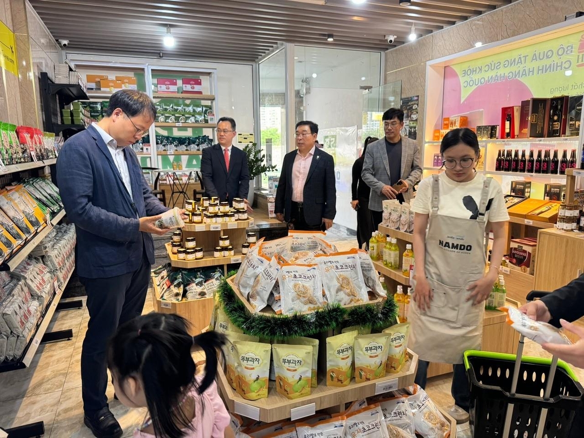 베트남 호찌민에 전남 농수산식품 상설판매장 개설
