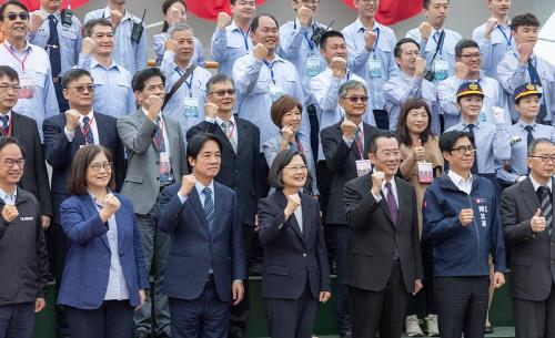 라이칭더 당선인, 첫 대만산 잠수함 건조 현장 극비 방문