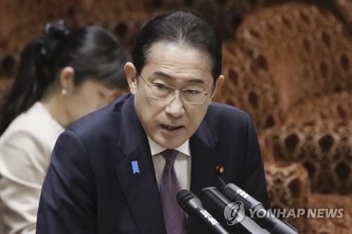 日 외교청서 원안 "韓은 국제사회 과제 협력할 중요 이웃나라"(종합)