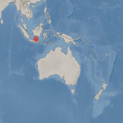 인도네시아 수라바야 북북서쪽 바다서 규모 6.4 지진 발생