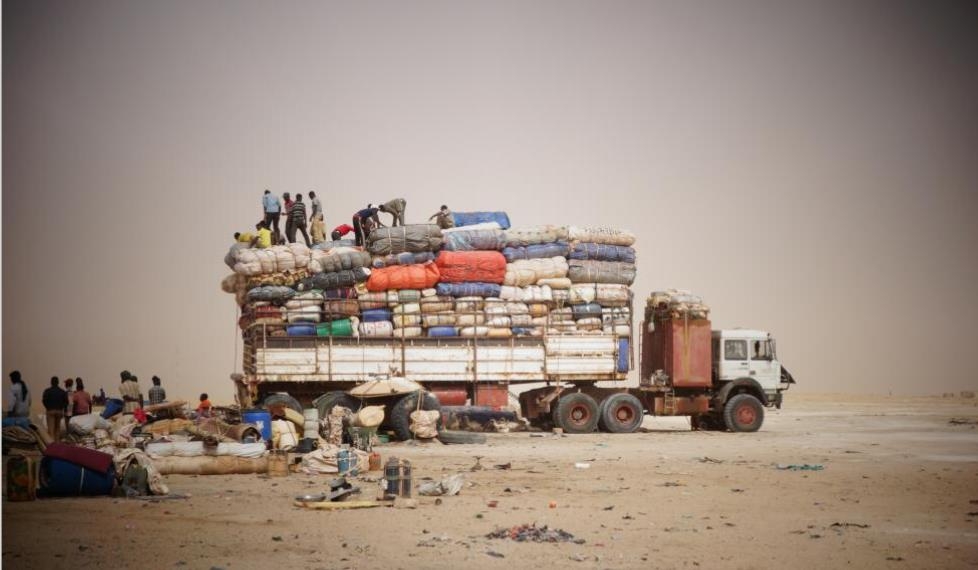 IOM "리비아서 이주민 65명 시신 묻힌 매장지 발견"