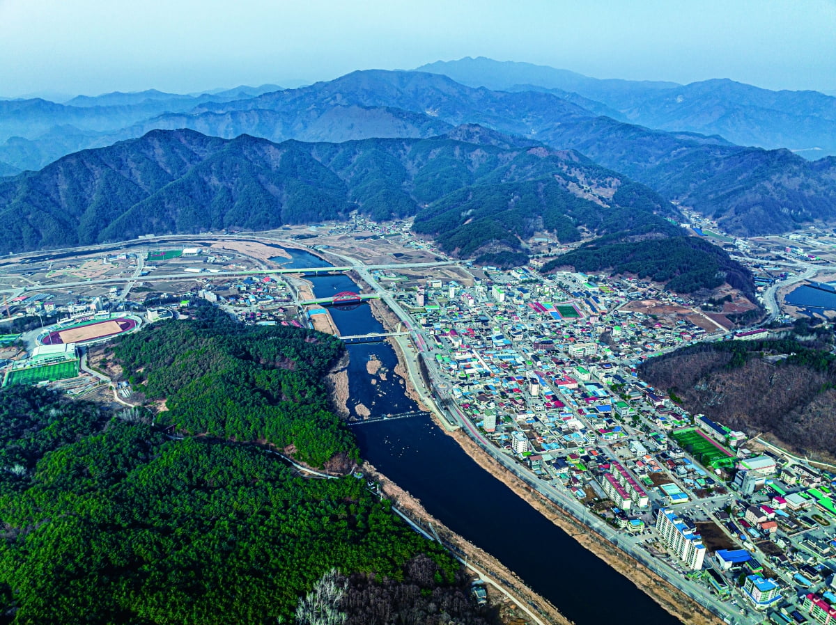 강원 평창 장암산 활공장