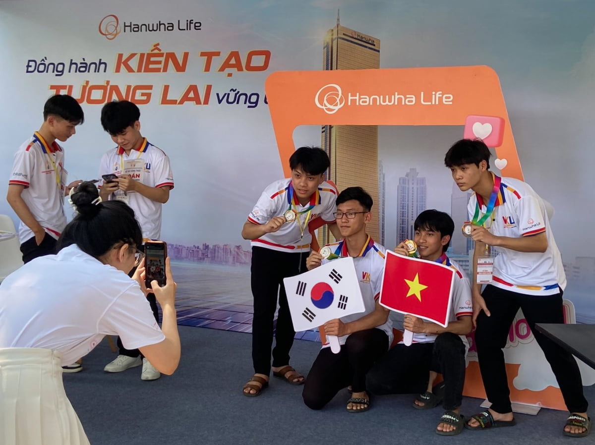 한화생명, 베트남 미래 인재 양성한다