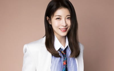 Actress Ha Ji-won selected as a model taxpayer