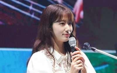 박신혜, 송하윤·나인우 제쳤다…아시아 투어로 글로벌 팬과 소통