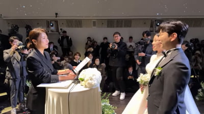 "서로 짠한 내 편 되어주길" 하지원, 정호철♥이혜지 주례 약속 지켰다…의리 속 축복 [TEN이슈]