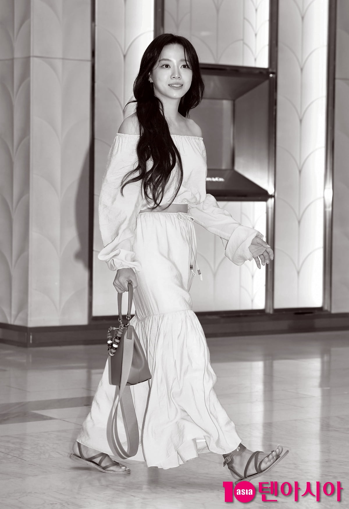 Kim Se-jeong, a Greek goddess with innocent beauty...full beauty 