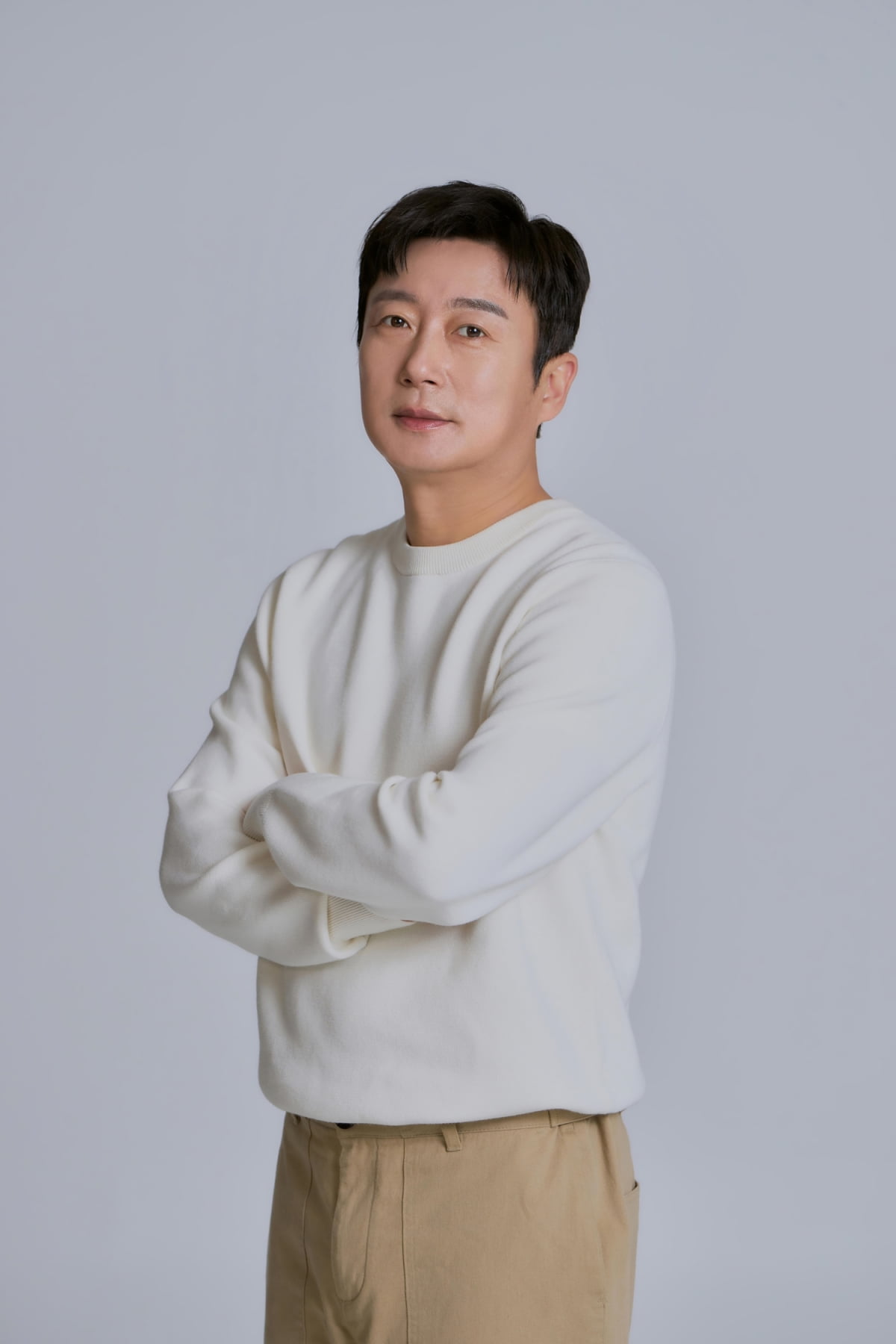 Lee Soo-geun leaves SM C&C after 10 years of service and signs exclusive contract with Big Planet Made