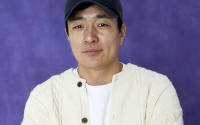 '차은우'로 변하는 안재홍이라니…이병헌 감독 "생각보다 분위기는 진지해"('닭강정')[인터뷰②]