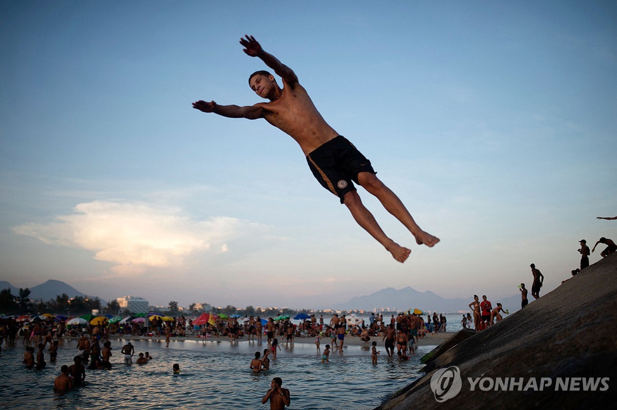 브라질 중남부, 열돔현상으로 폭염…체감온도 무려 62.3℃