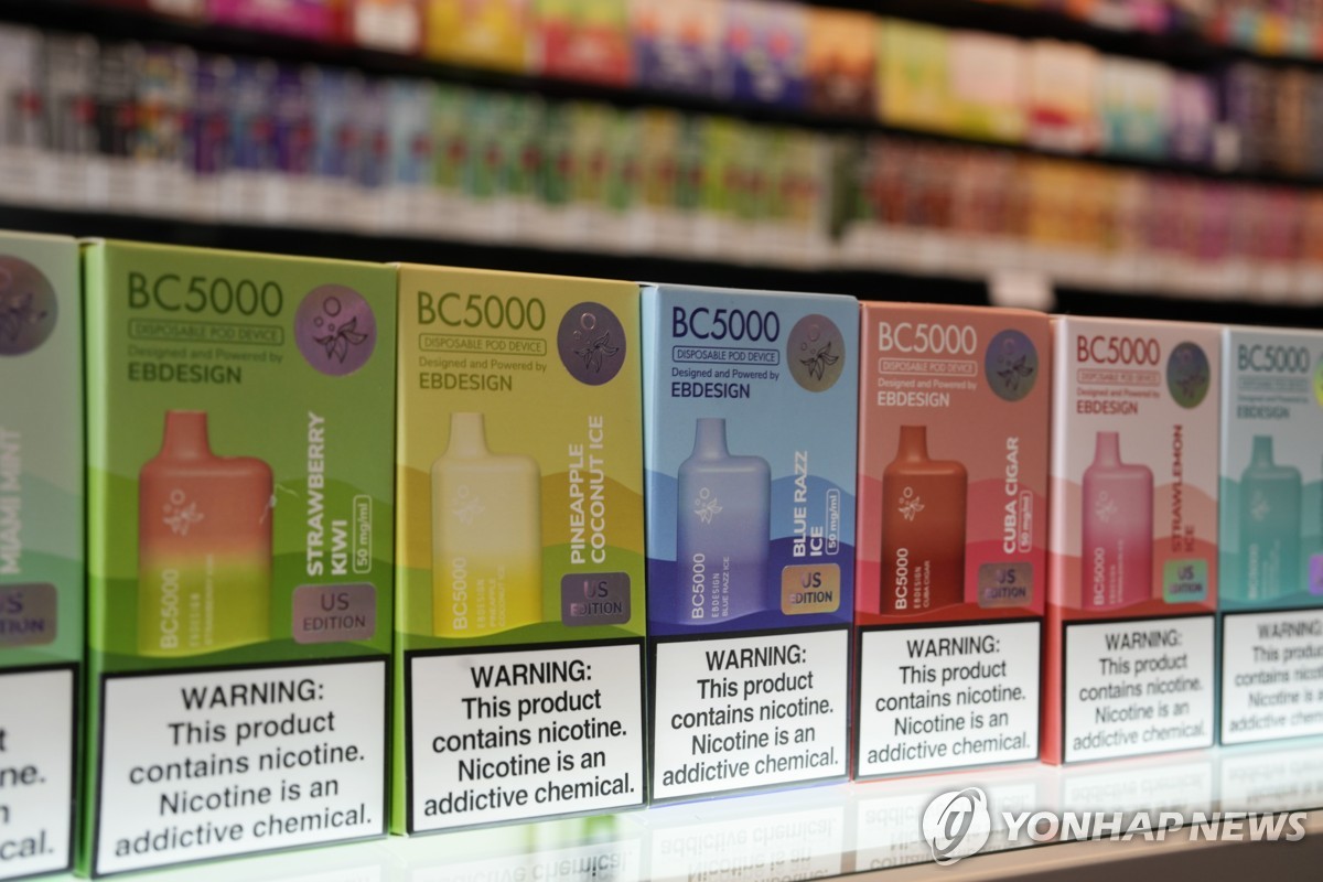 유럽서 '일회용 전자담배' 판매금지 확산…미성년자에 노출 심각