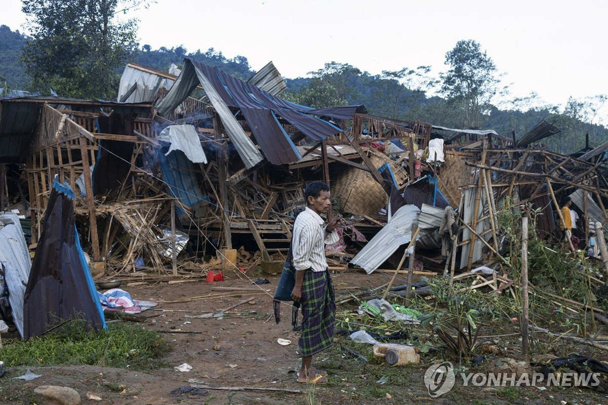 "미얀마군에 희생된 4천여명 중 약 절반은 대량학살 피해자"